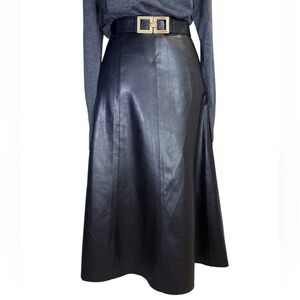 Zara Women’s Black Faux Leather Midi Skirt size XS